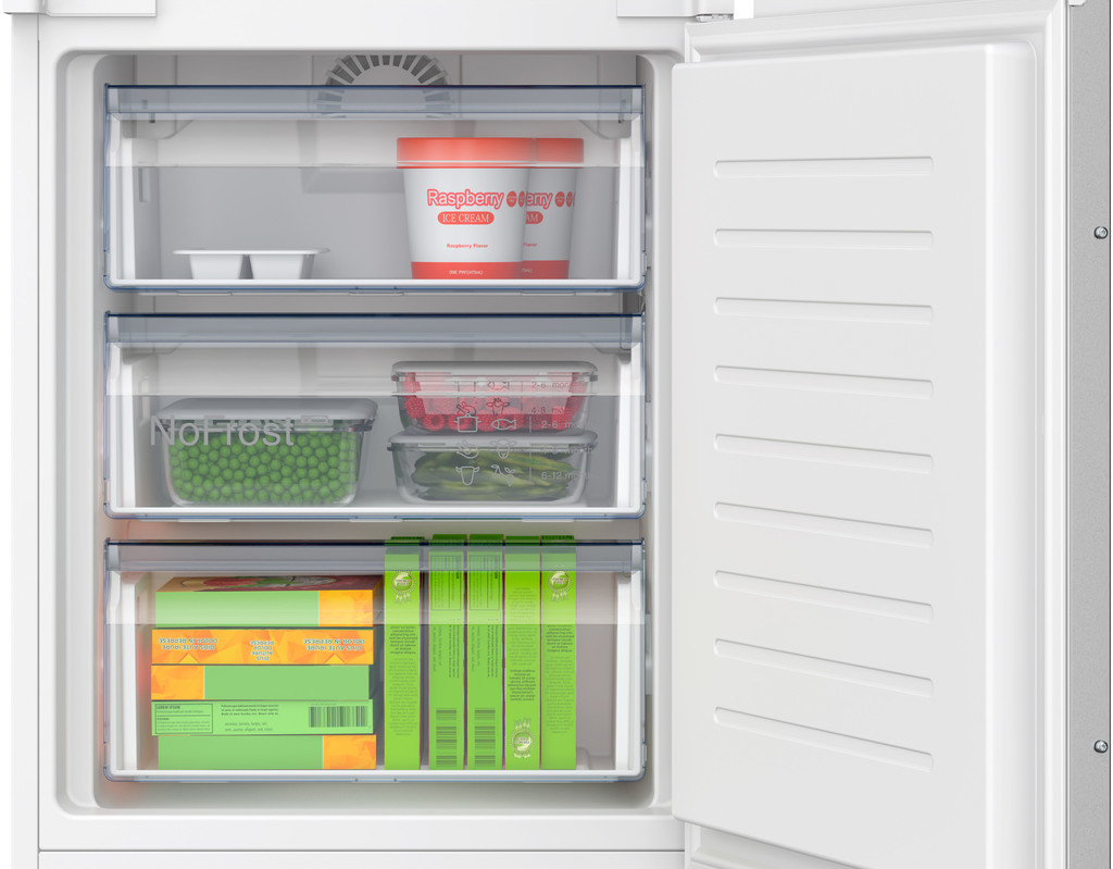 Šaldytuvas Bosch KIN96NSE0