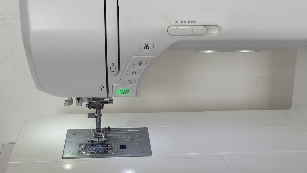 Siuvimo mašina Janome MC 8200QC