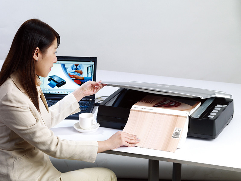 Plustek OpticBook A300
