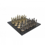 Šachmatų figūros lieto metalo su pilka unikalios vertingos medienos šachmatų lenta